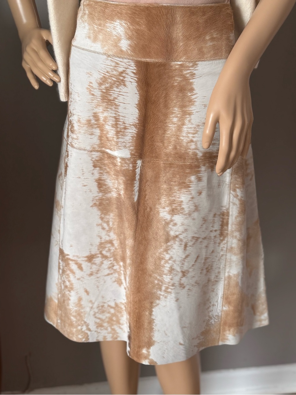 Hugo Boss Tan and Cream Leather A-Line Panel Skirt